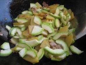 2岁吃角瓜,营养美味，助力健康成长