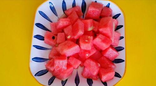 吃瓜补钾吗,吃瓜也能补钾？揭秘日常饮食中的钾元素来源