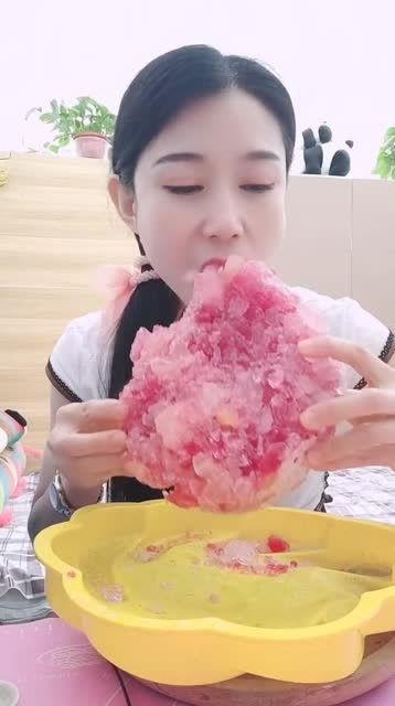 吃瓜少女小冰,揭秘娱乐圈那些事儿