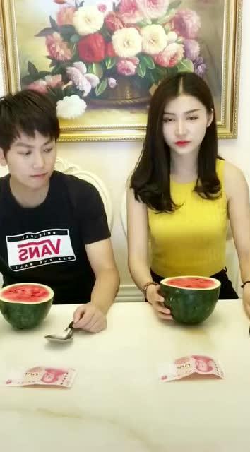 吃瓜直播钱,揭秘网络红人的财富密码