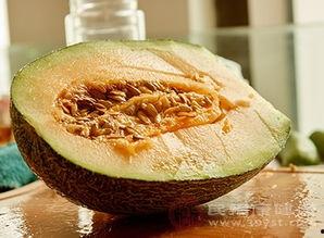 吃哈密瓜吃到拉链,一场甜蜜的“意外”之旅