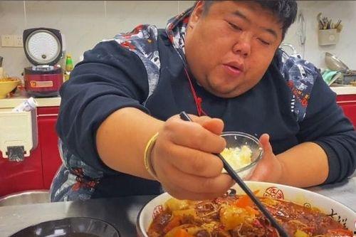 吃瓜吃的喘不上气