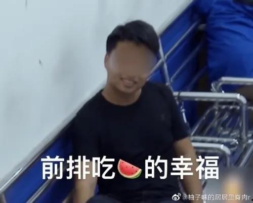 长沙大哥吃瓜事件,一场网络热议的瓜田奇谈
